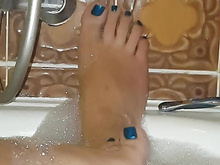 Foot JOI Blue Toes Sweet Feet Bubble Bath