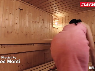 Offentlig Nøgenhed LETSDOEIT - HOT Sauna Fun with Best Friends