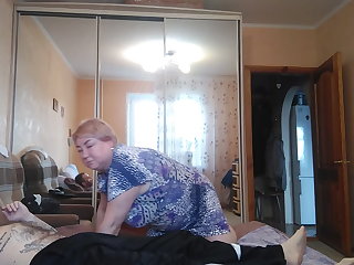 Russo mother-in-law gives a blowjob, then has sex in different positions 1